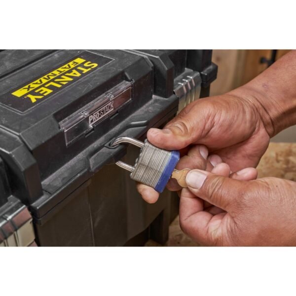 S71019157_7 S71019157_7