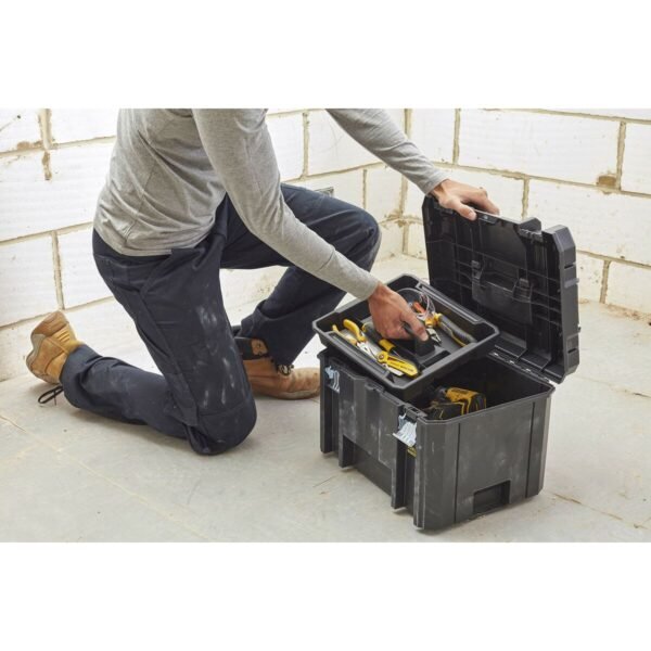 S71019157_10 S71019157_10