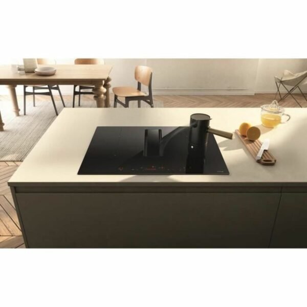 S71022589_3 S71022589_3